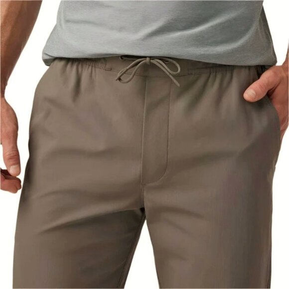 NEW Vuori Mens Meta Elastic Waist Pull-On Pants NWT S Cocoa Performance Knit - Picture 10 of 13